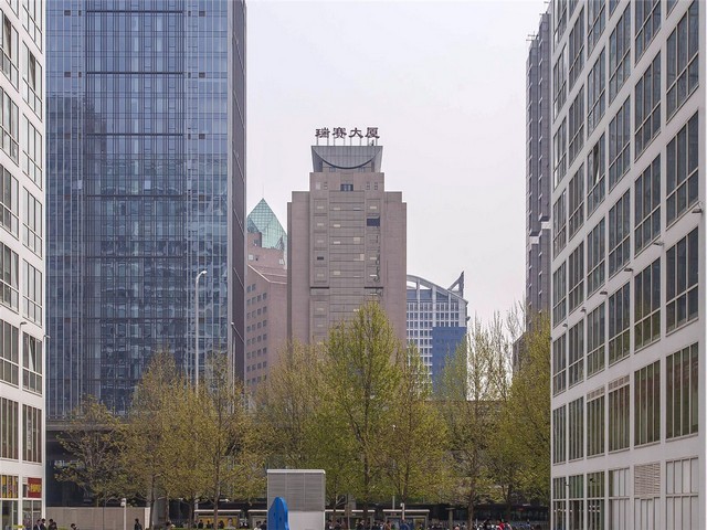 10000级洁净室装修